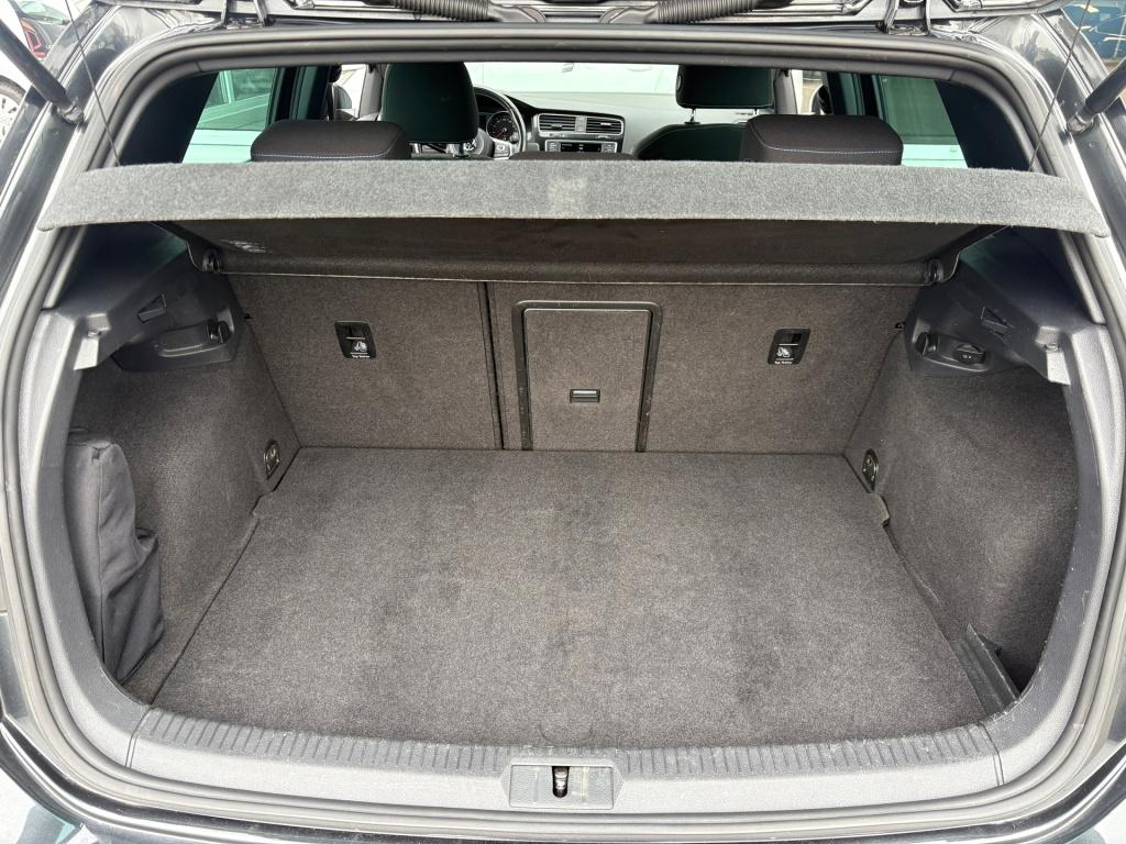 Volkswagen Golf 1.4 tsi gte connected series