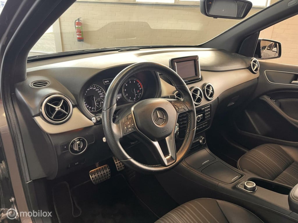 Mercedes-Benz B-Klasse 180 ambition