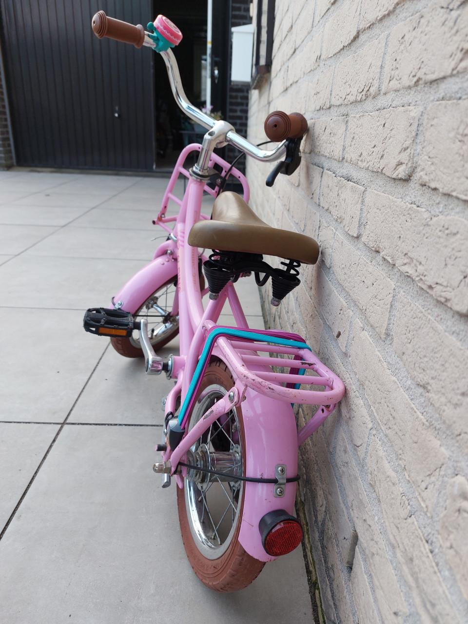 Mooie kinderfiets voor meisjes.