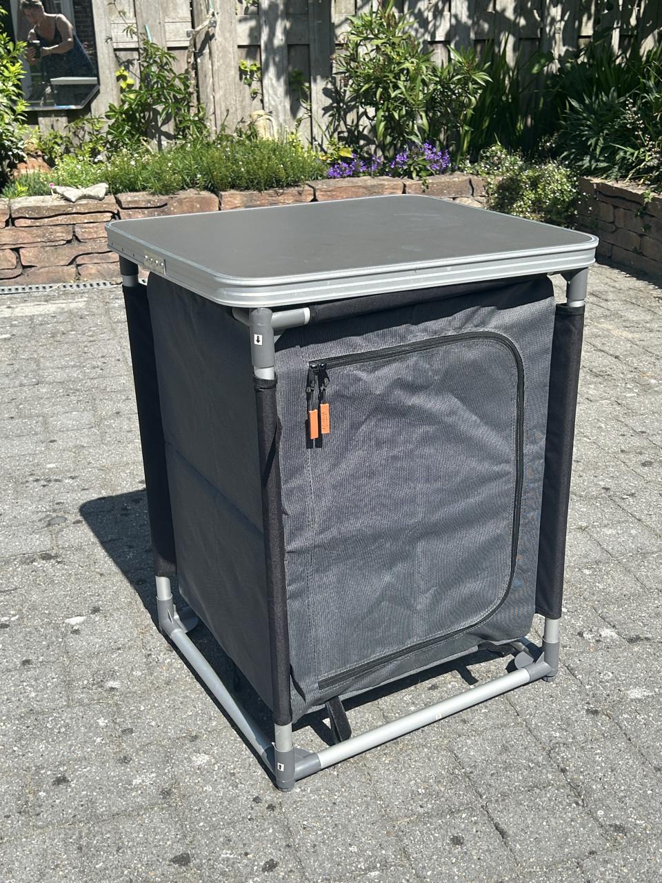 Camping keukenkastje