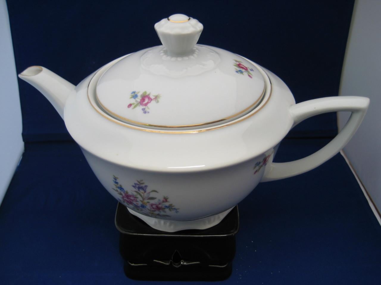 Diverse thee- en koffiepotten       doos 56