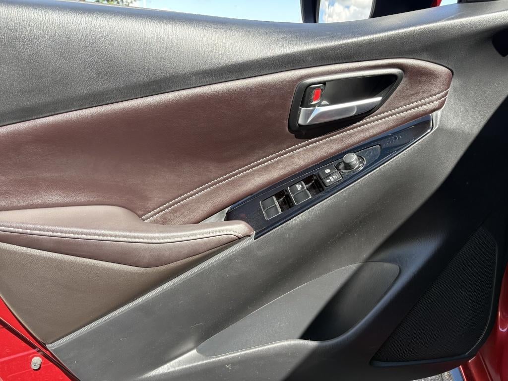Mazda 2 1.5 skyactiv-g gt-luxury spoilerset trekhaak