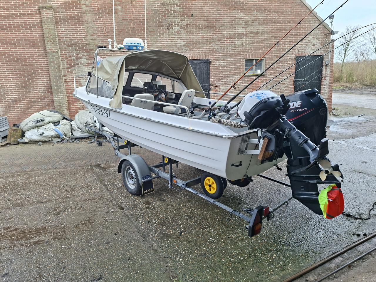 Rana 17 visboot 40pk