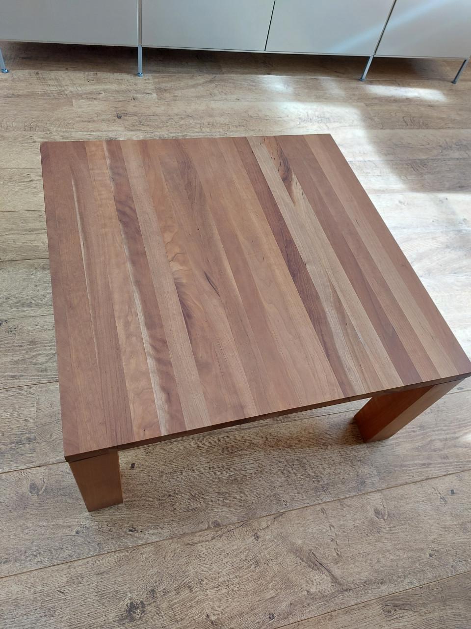 Kersenhouten salon tafel