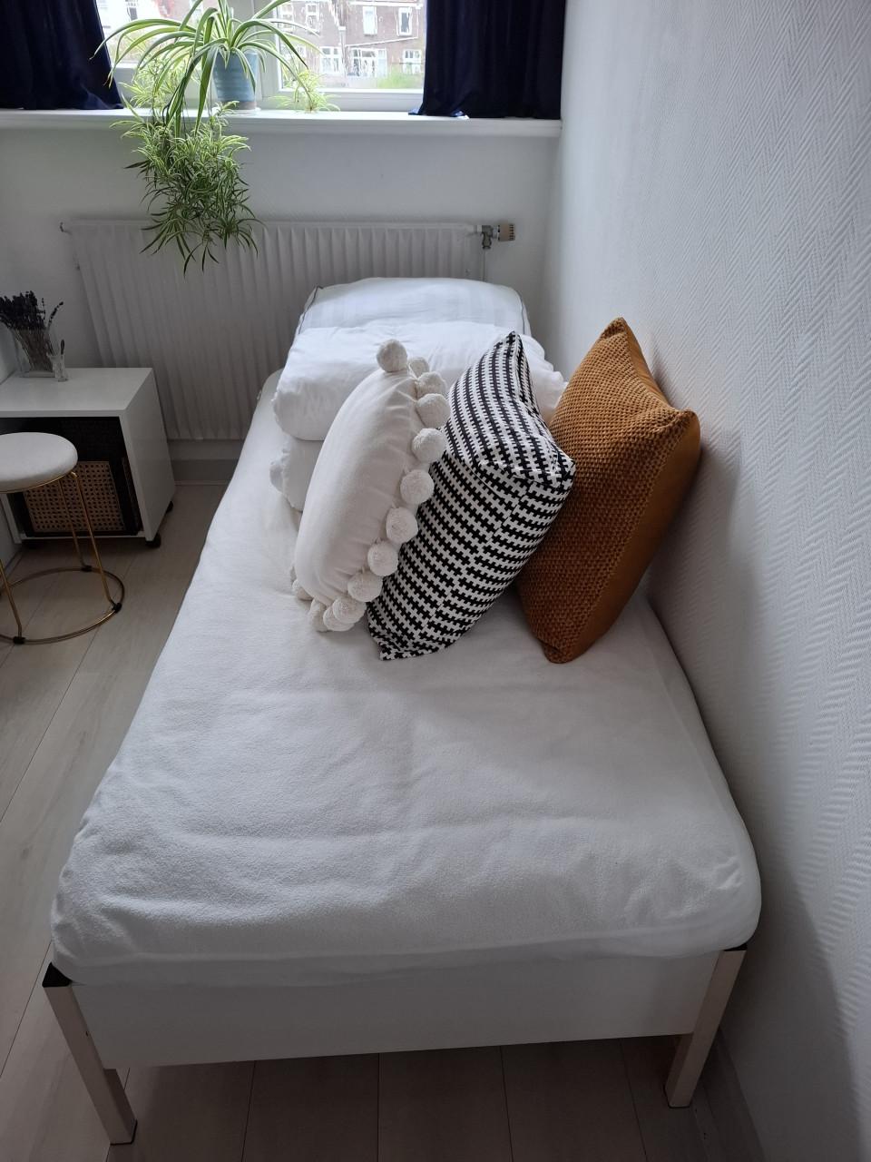Bed 1 persoons met matras