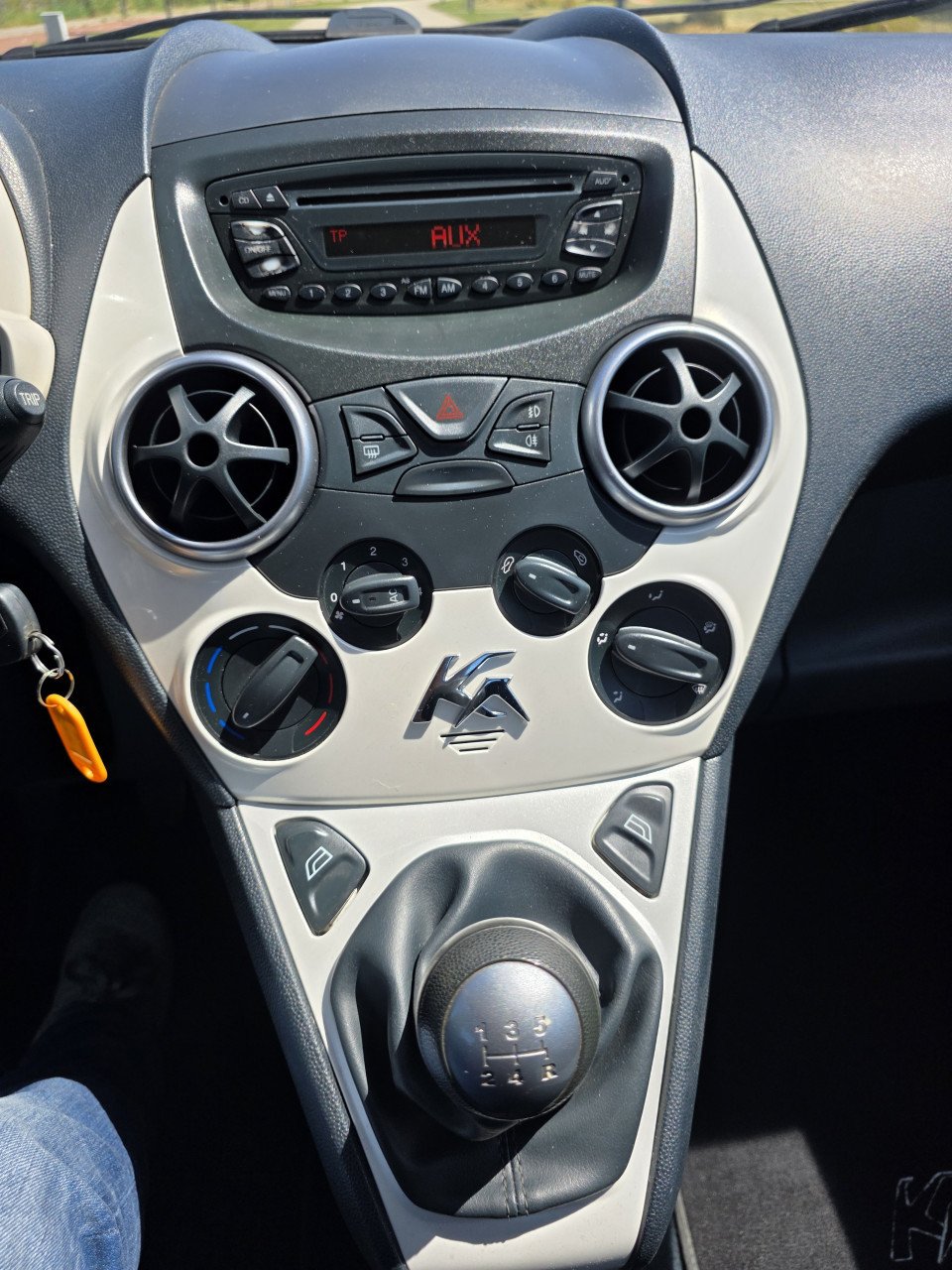 Ford Ka 1.2 Titanium met AIRCO en APK