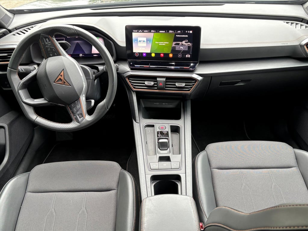 Cupra Formentor 1.5 tsi 150pk dsg-7| camera|navi|carplay|dodehoek| rijklaar