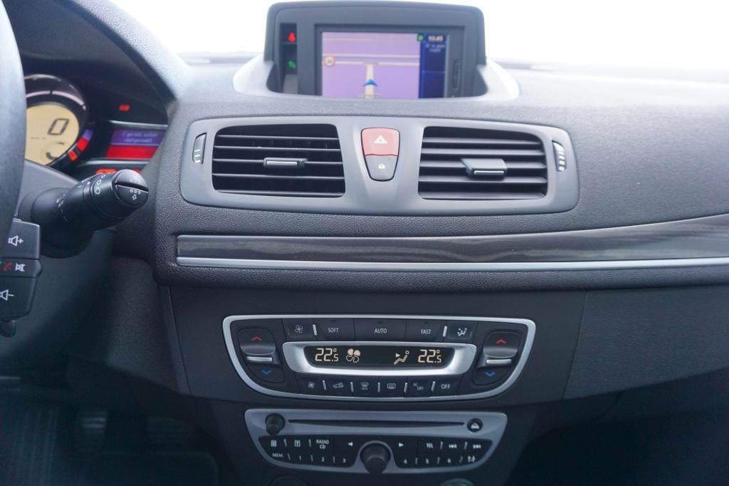 Renault Megane 1.4 tce privilége climate / navi / cruise / leder / stoelver