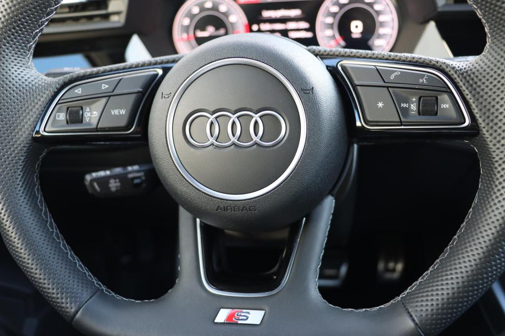 Audi A3 sportback 30 tfsi s edition 115pk s-tronic | s-line | acc | park as