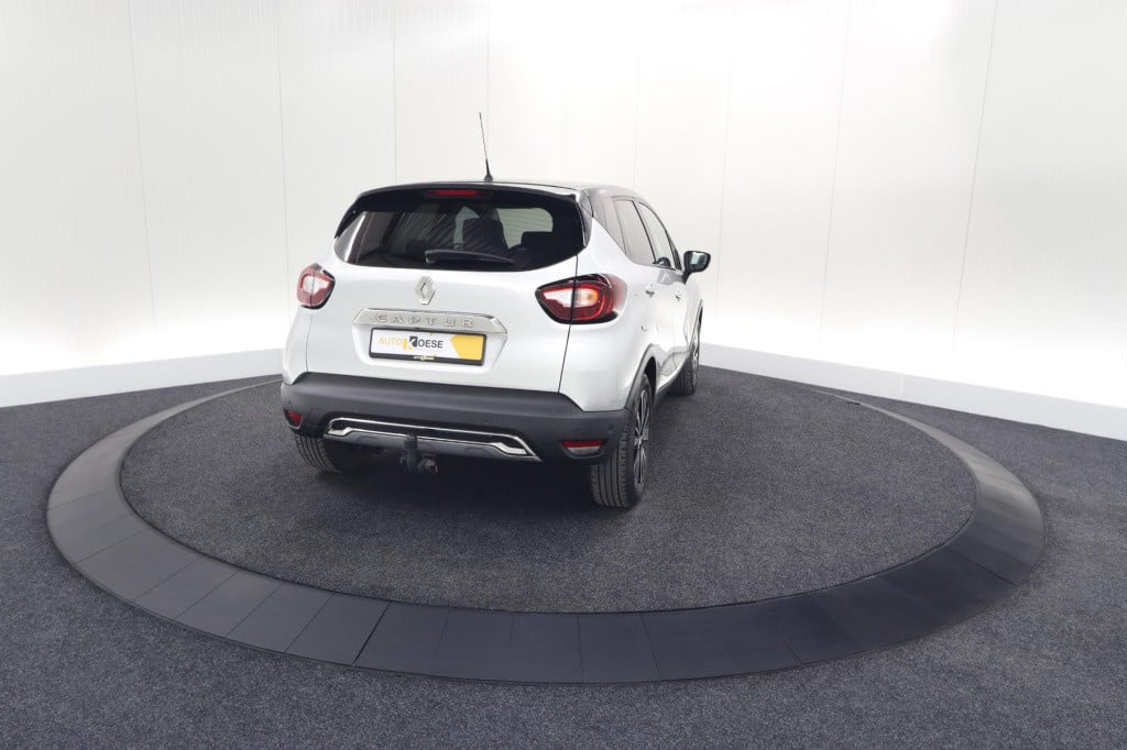 Renault Captur tce 150 edc initiale paris | trekhaak | camera | panoramadak