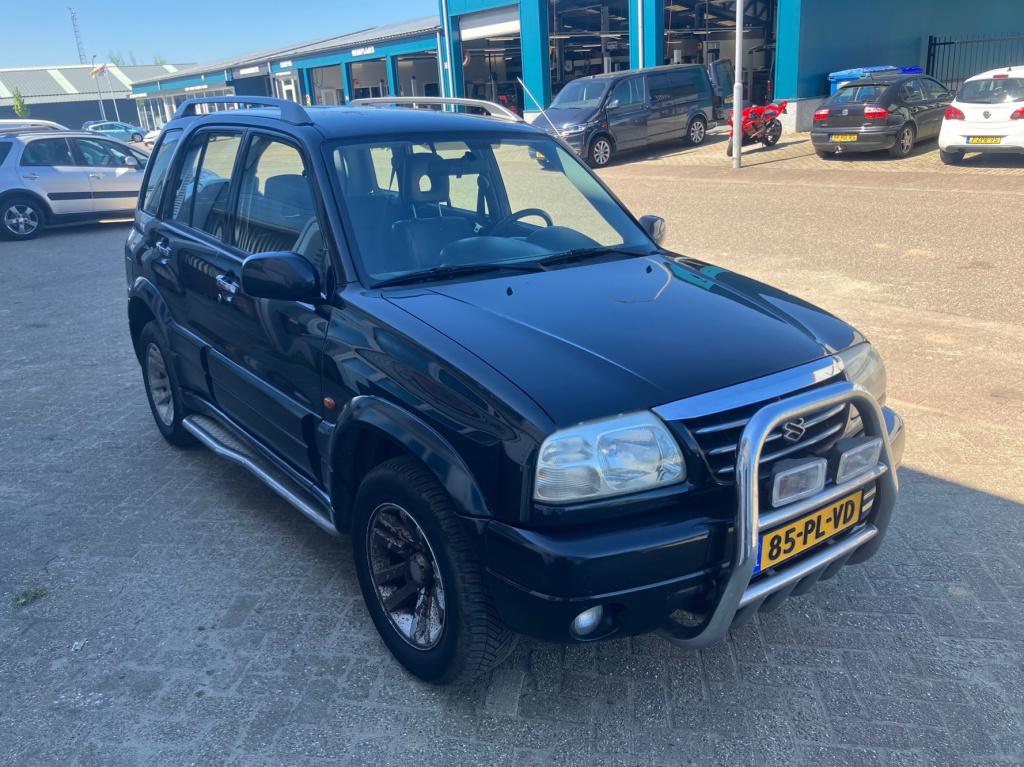 Suzuki Grand Vitara 2.5 v6 freestyle-3 airco cruisse 4x4