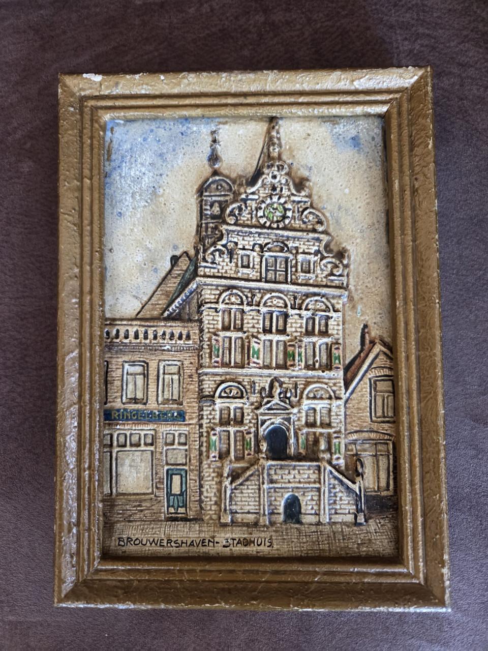 Gipsen schilderijen van Brouwershaven