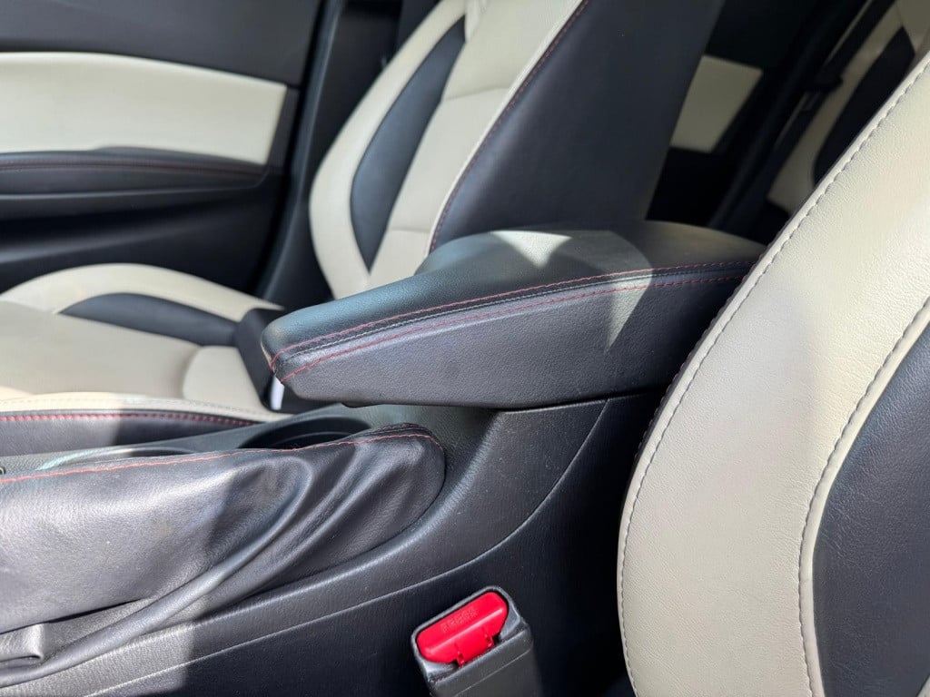 Mazda 3 2.0 gt-m