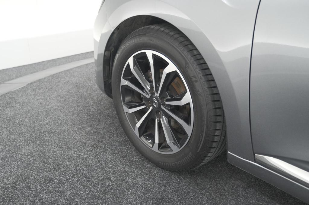 Renault Clio tce 90 gpf techno | 360 camera | adaptieve cruise control | 9.