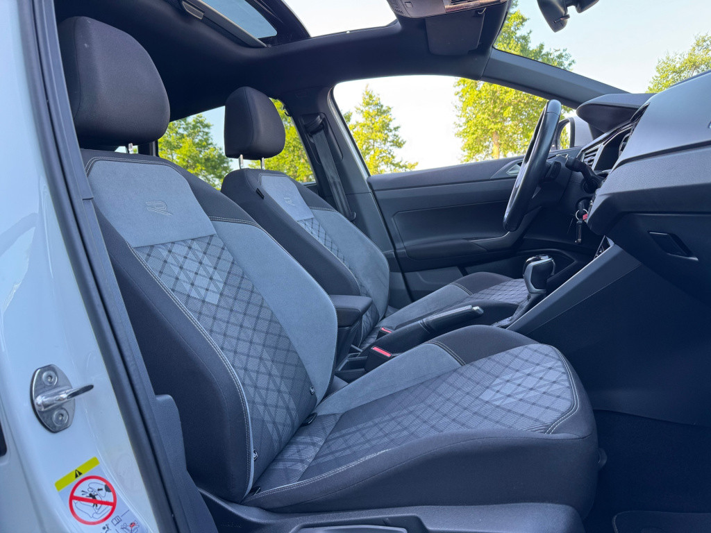 Volkswagen Taigo 1.5 tsi r-line * panoramadak * virtual cockpit * led * 18 