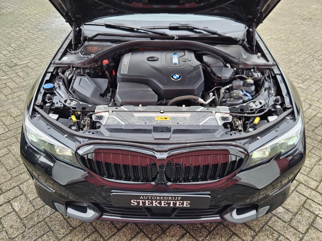 BMW 3-serie touring 320e | acc | pdc | carplay