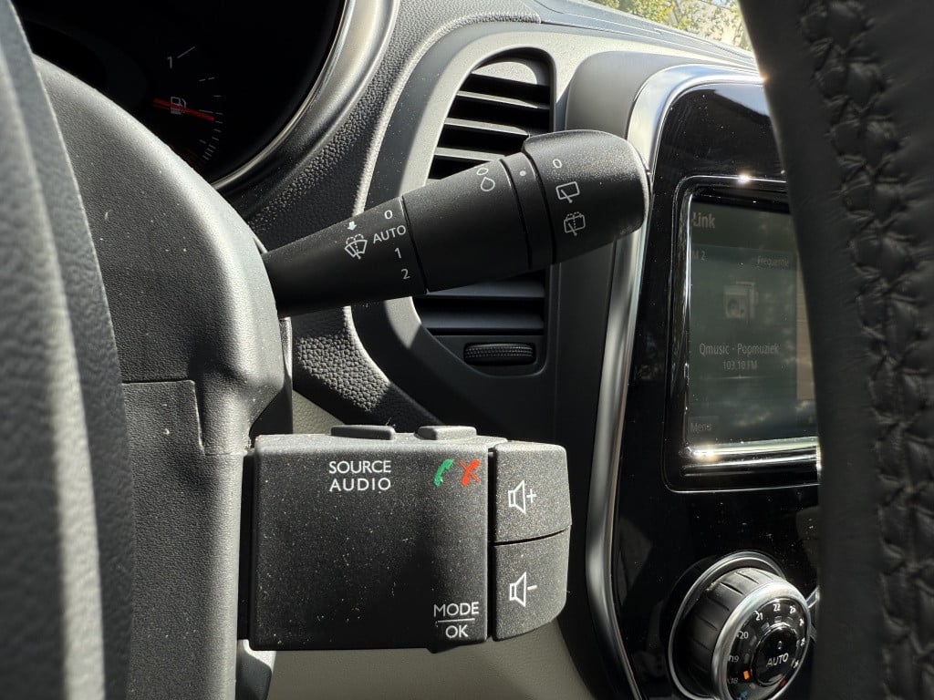 Renault Captur 1.3 tce version s // automaat // trekhaak //