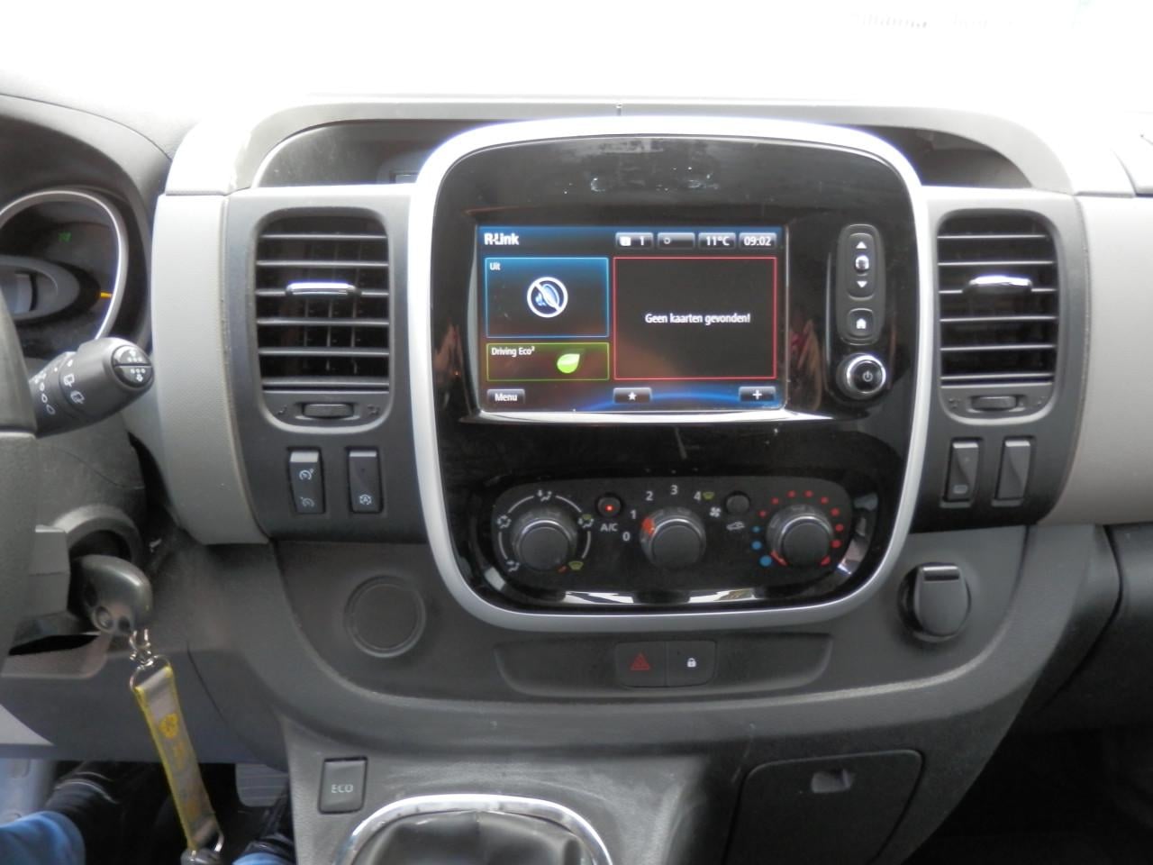 Auto Garant Biedt Aan: Renault Trafic Grand Passenger 1.6