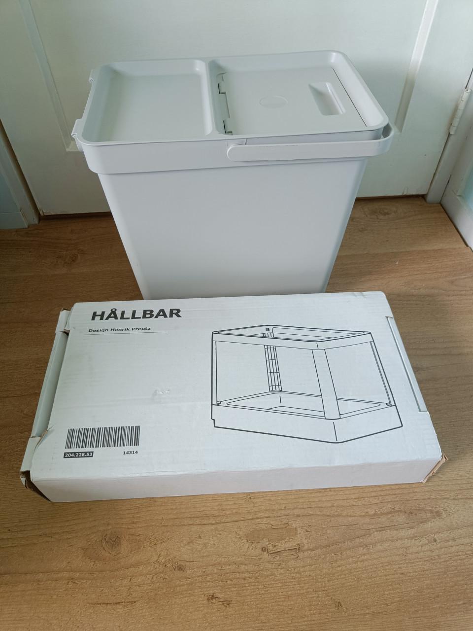Ikea hallbar prullenbak en uittrekbaarframe