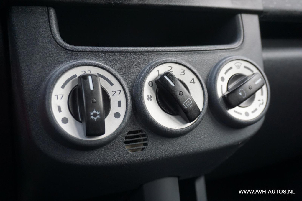 Mitsubishi Colt 1.1 edition one