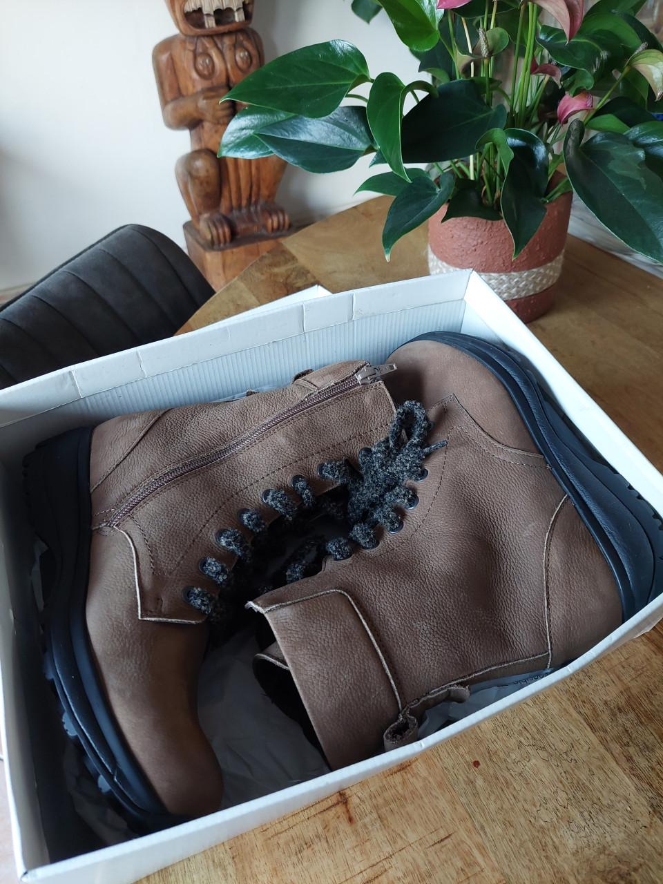 Nieuwe Xsensible damesboots mt 38 G cognac