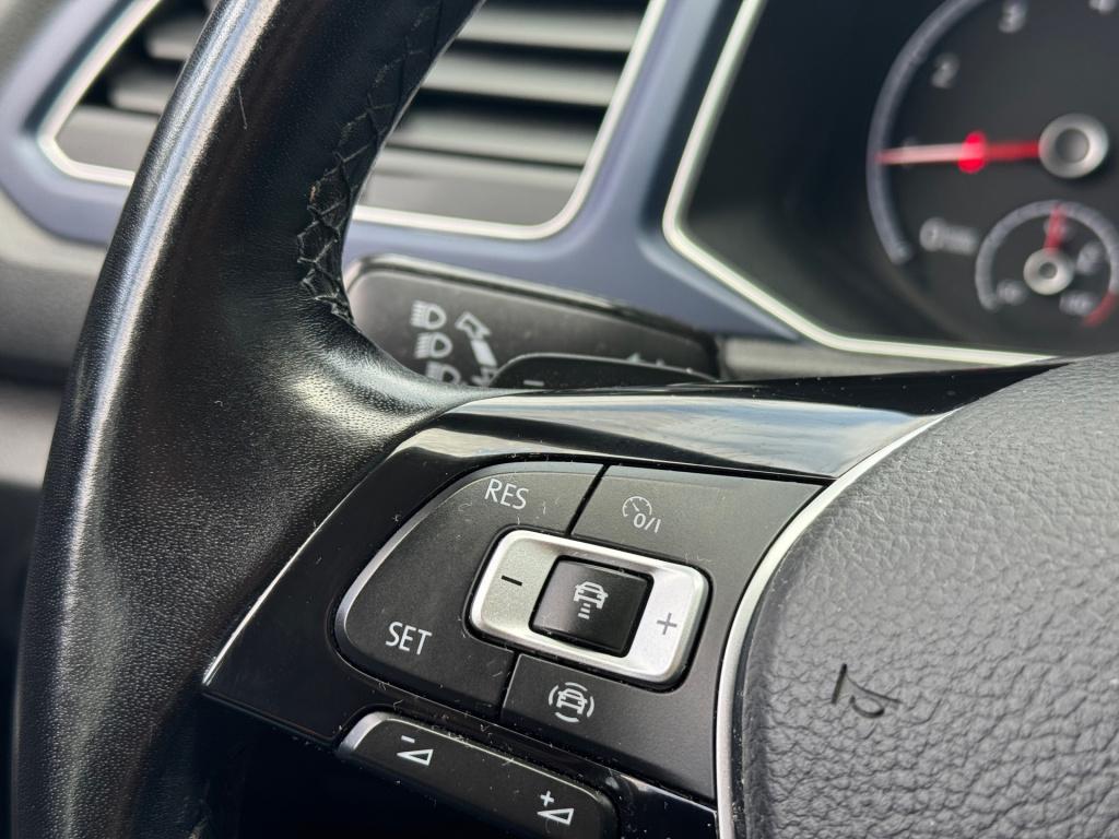 Volkswagen T-roc 1.5 tsi sport business r * carplay * stoelverwarming * led