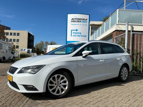 Seat Leon seat leon st 1.0 ecotsi style connect carplay camera dab+ led