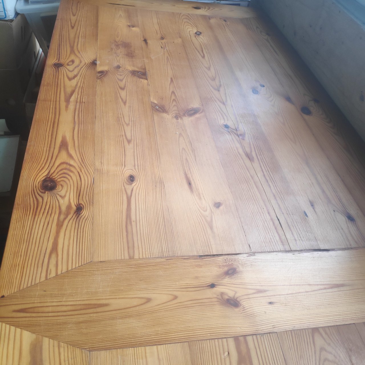 Grote, handgemaakte, unieke, zware houten tafel