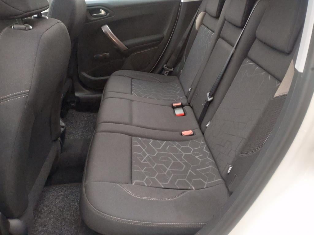 Peugeot 2008 1.2 puretech active