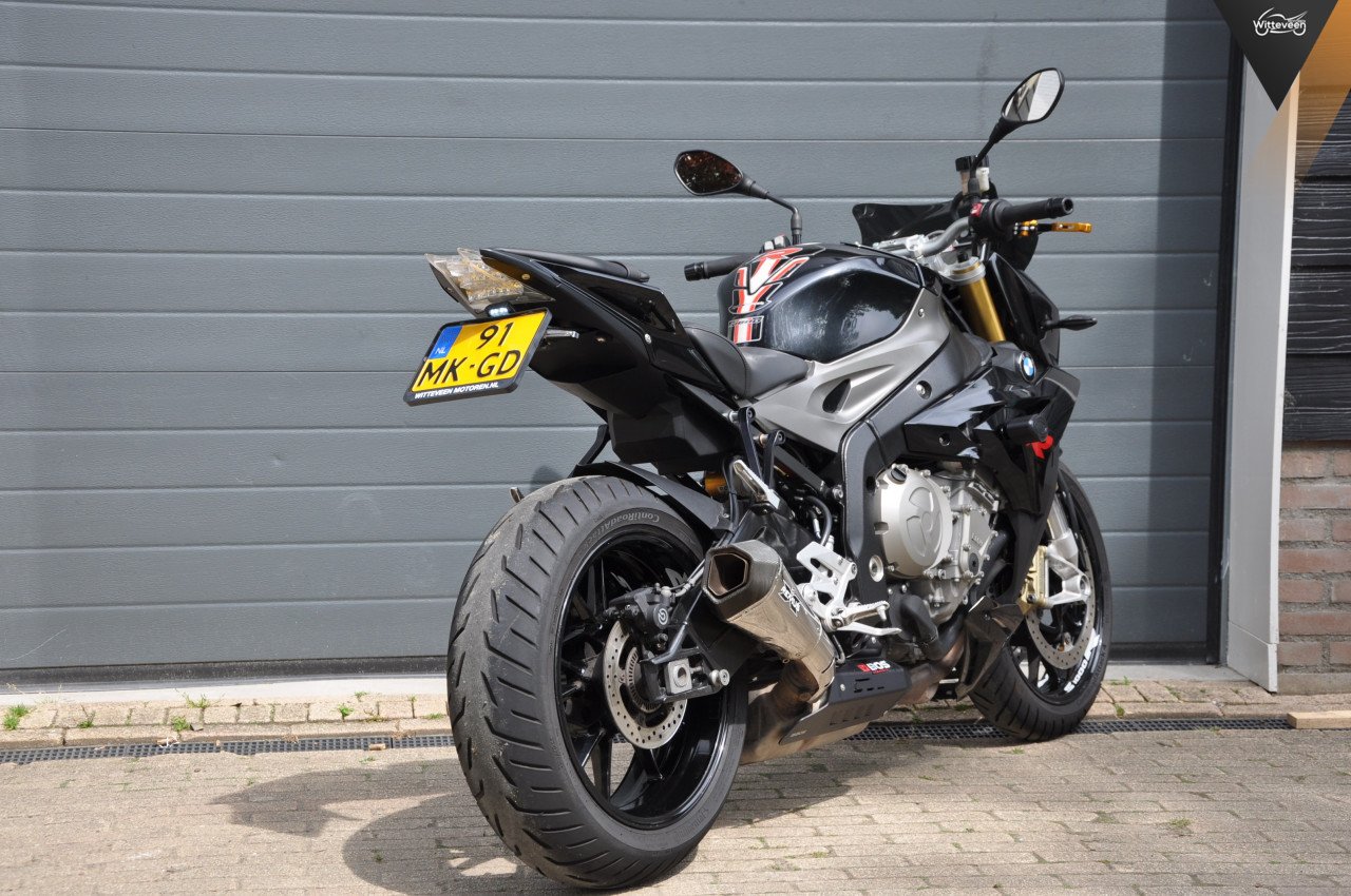 BMW S1000R