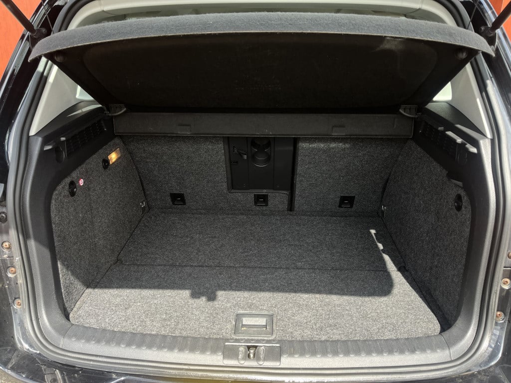 Volkswagen Tiguan 1.4 tsi comfort&design 4motion | carplay | trekhaak | sto