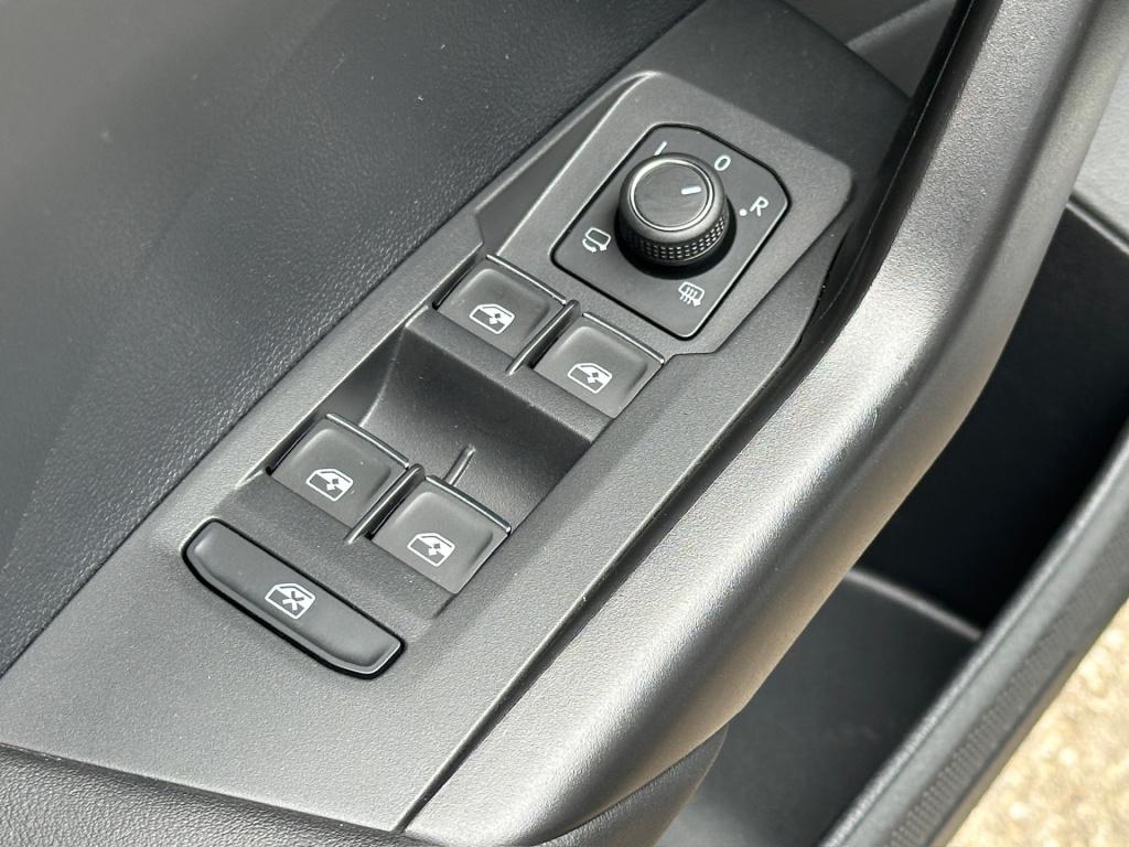 Volkswagen T-cross 1.5 tsi 150pk dsg 2x r-line | camera | virtual cockpit |