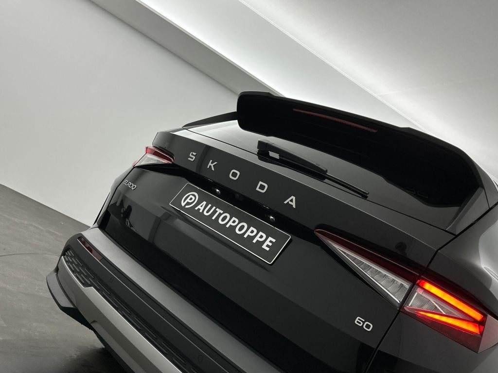 Skoda Elroq business edition tour elektromotor 150 kw / 204 pk