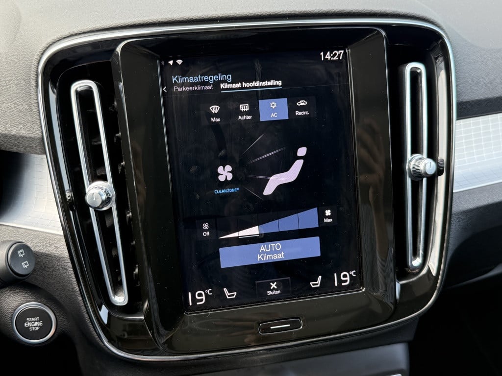 Volvo XC40 t4 211pk recharge inscription exp| panodak| camera| stoel+stuur.