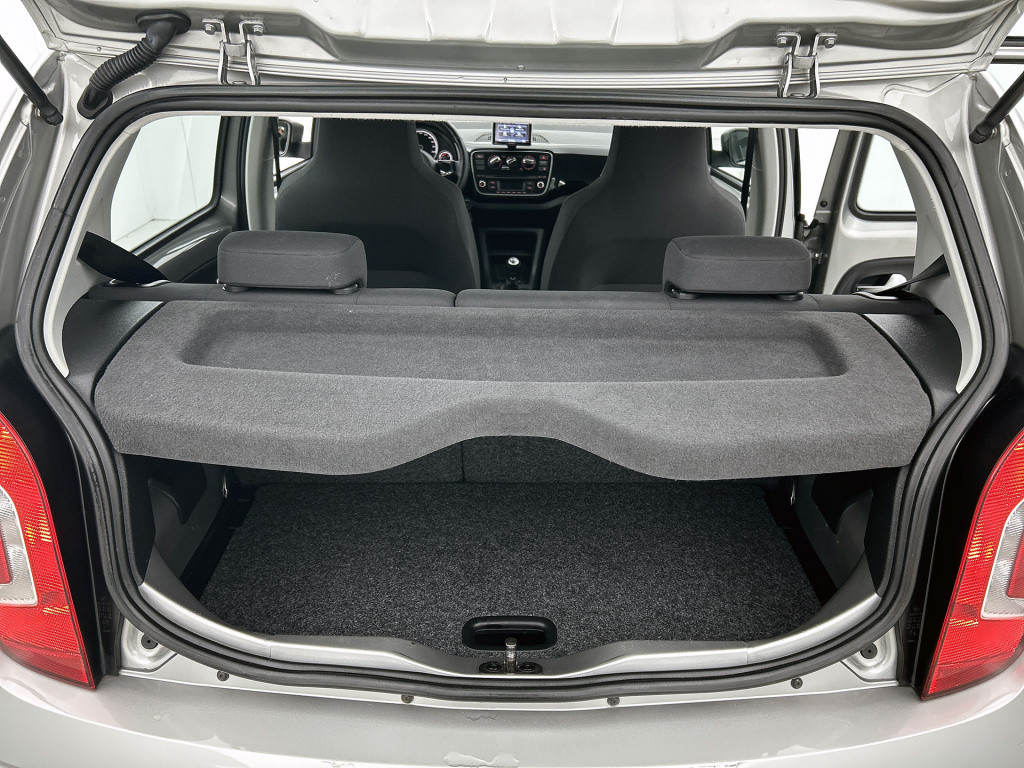 Volkswagen UP! 1.0 high up! bluemotion | 1e eigenaar | trekaak |