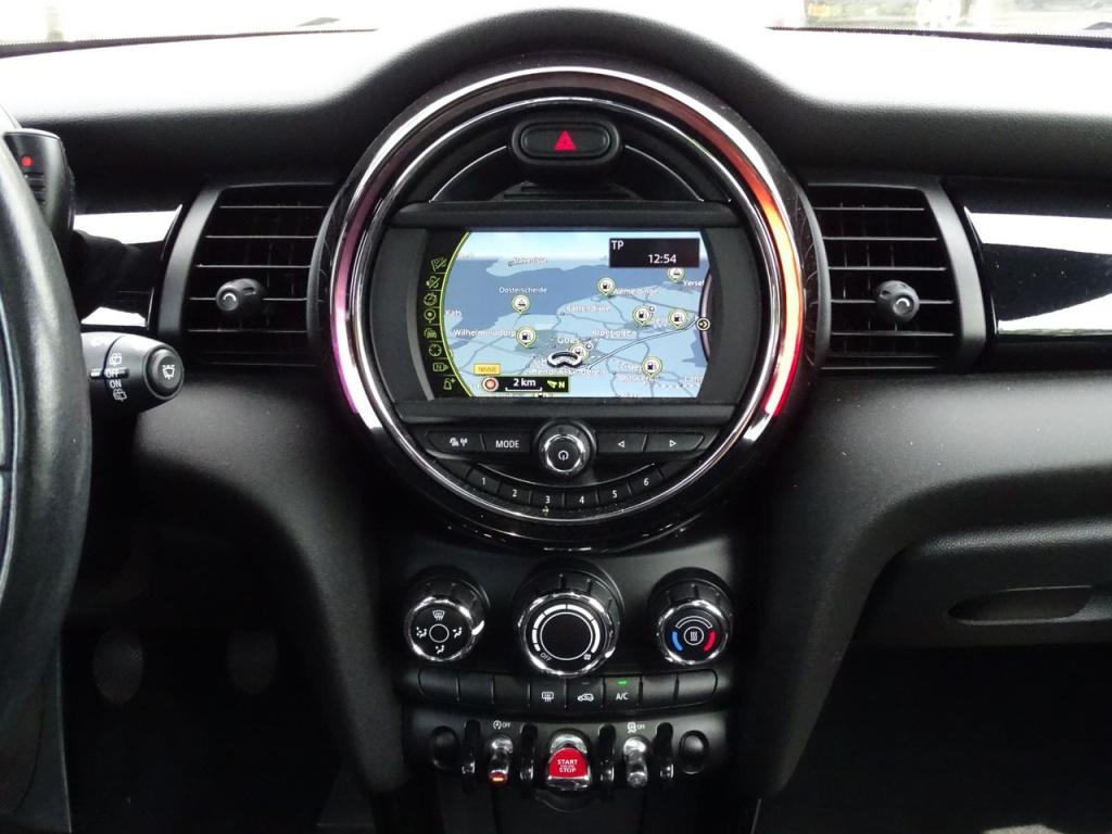 Mini One mini 1.2 business pano | bluetooth | navi