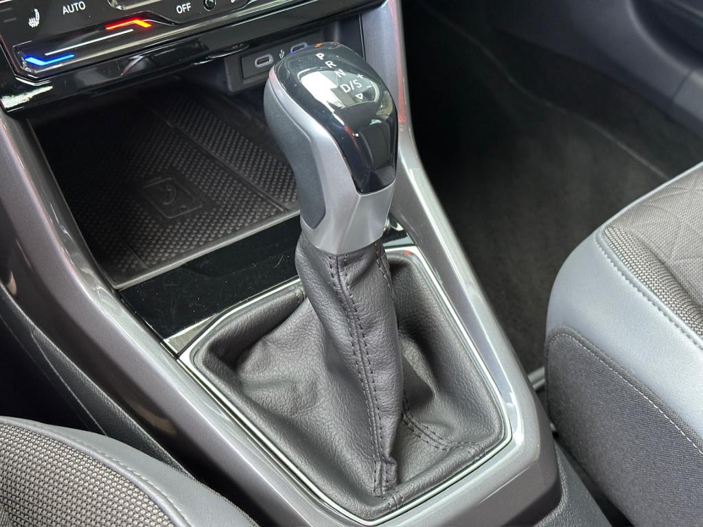 Volkswagen T-cross 1.0 tsi 111pk dsg style | camera | adapt. cruise | carpl