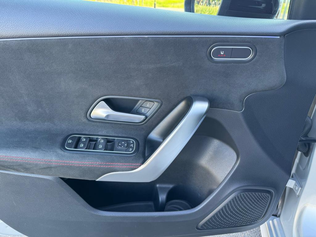 Mercedes-Benz A-Klasse 180 business solution amg night-pakket automaat , sf