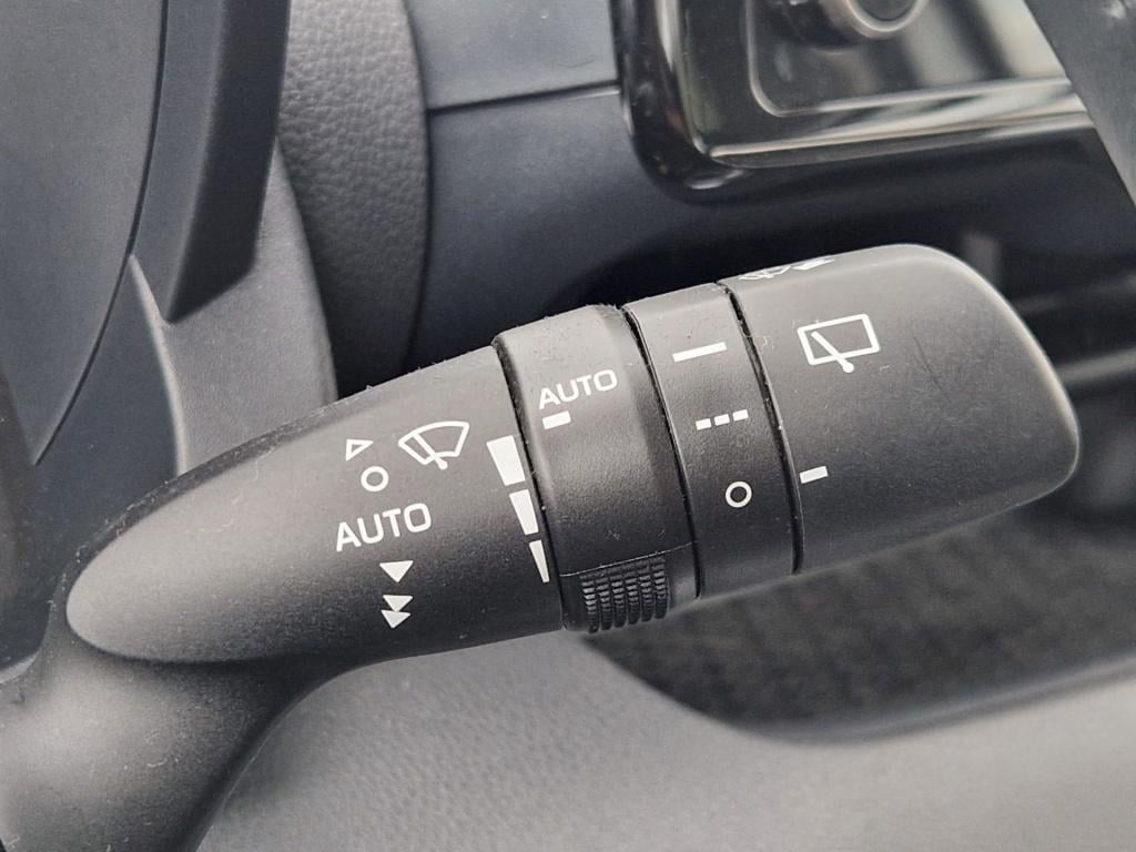 Toyota Yaris 1.5 hybrid active | 1e eigenaar | automaat | navigatie | camer