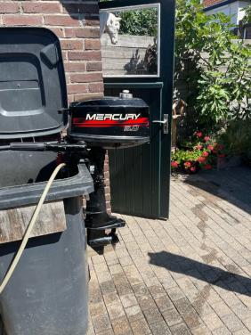 Mercury 5 pk en yamaha 8 pk