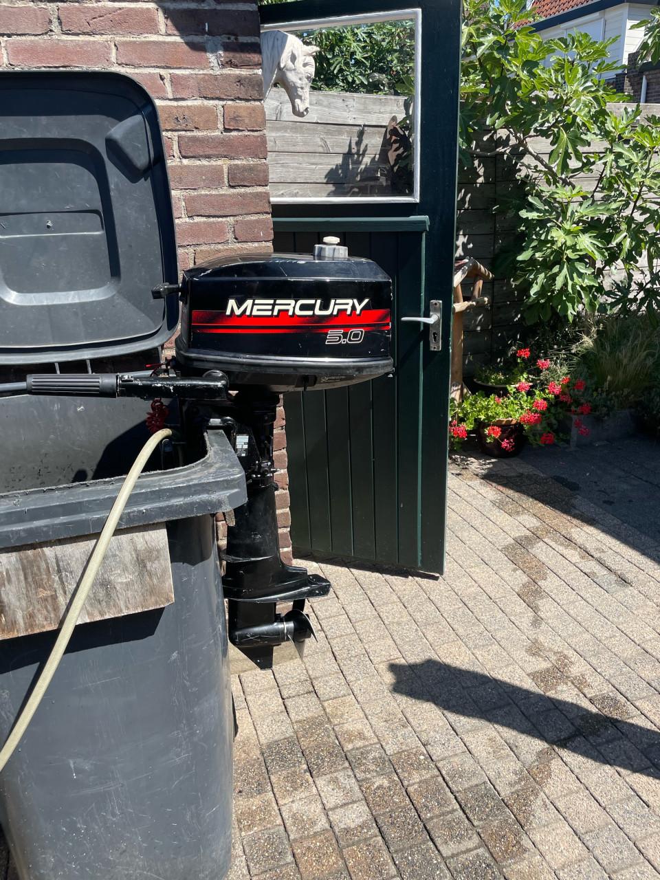 Mercury 5 pk en yamaha 8 pk