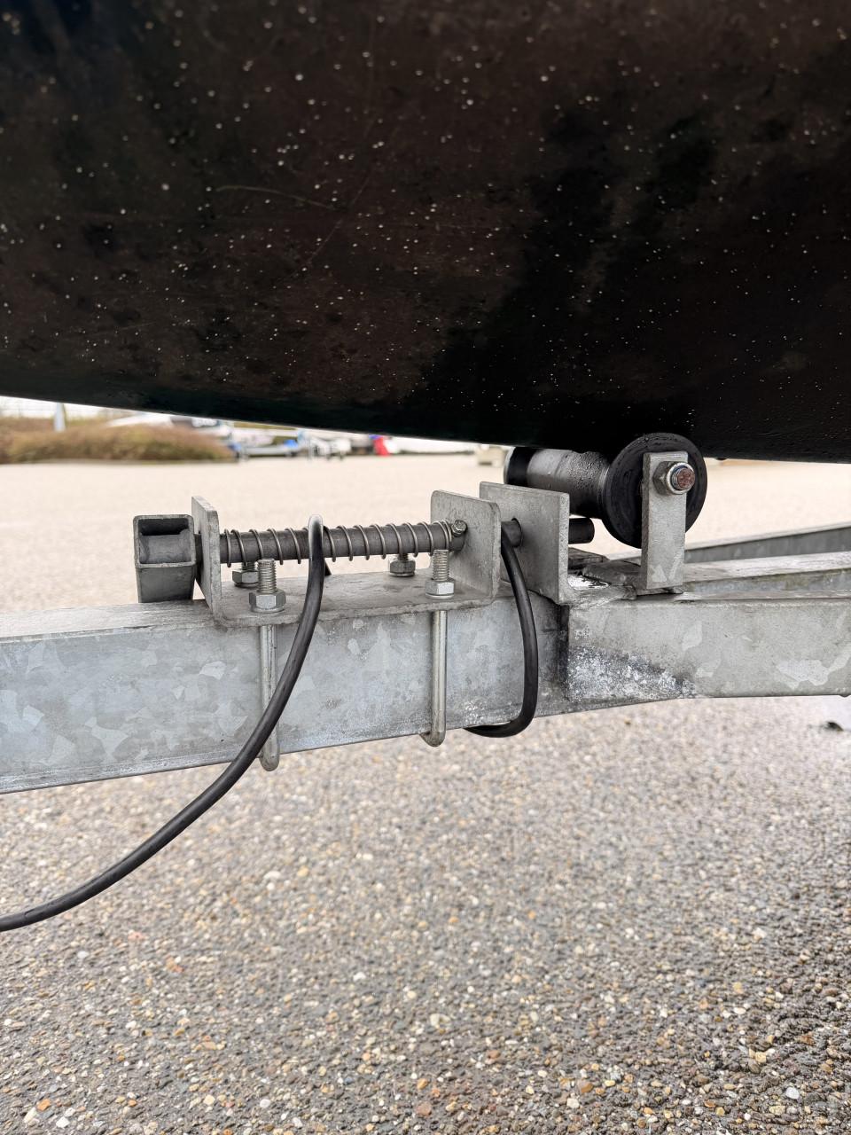 Varuna 501 Zeilboot met trailer en motor