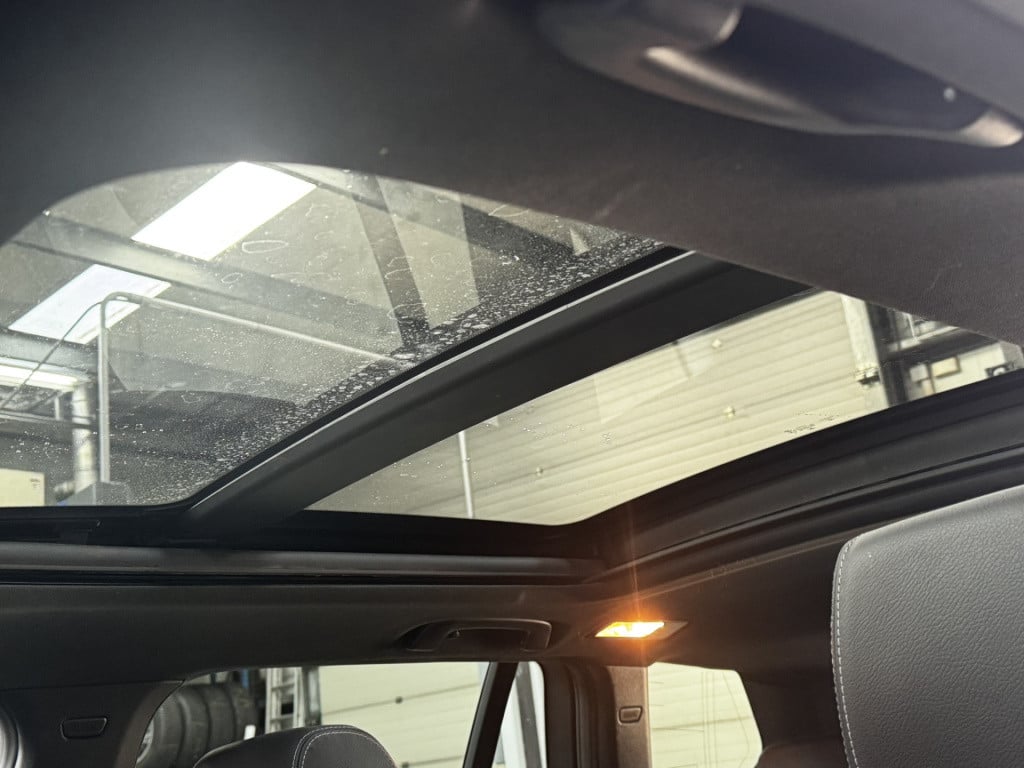 BMW X3 xdrive20i high executive | m-pakket | 19'' lmv | pano | camera