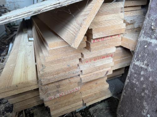 Vuren planken geschaafd. 20x145x3000mm 50stuks
