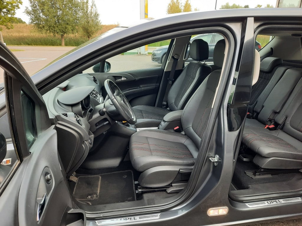 Opel Meriva 1.4 turbo cosmo