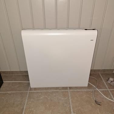 Titel: GoodHome Iriya Elektrische Radiator (Vloeistofkern)