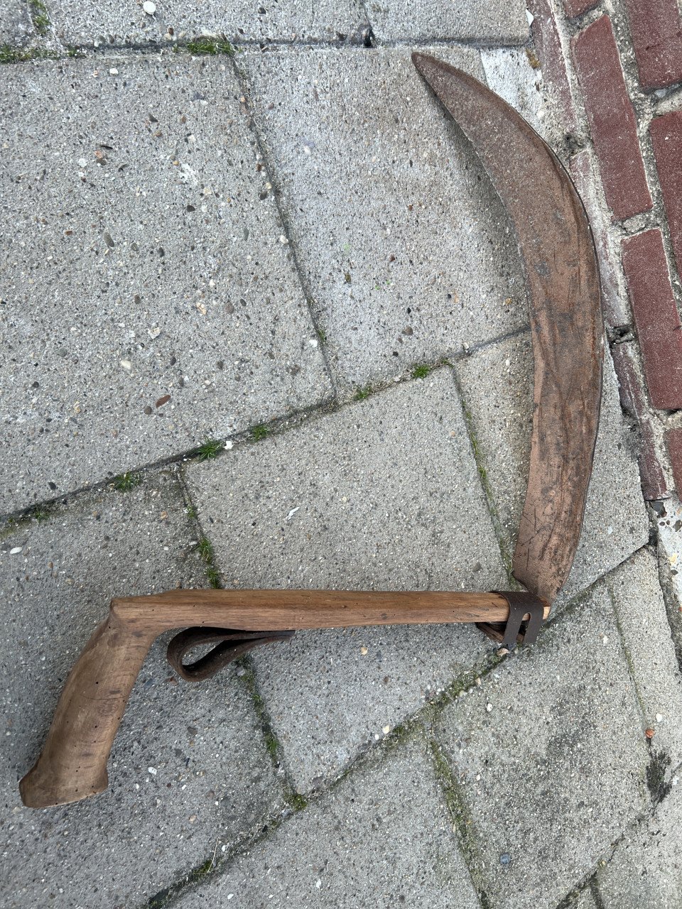 Antieke Zeis met handgemaakte handgreep