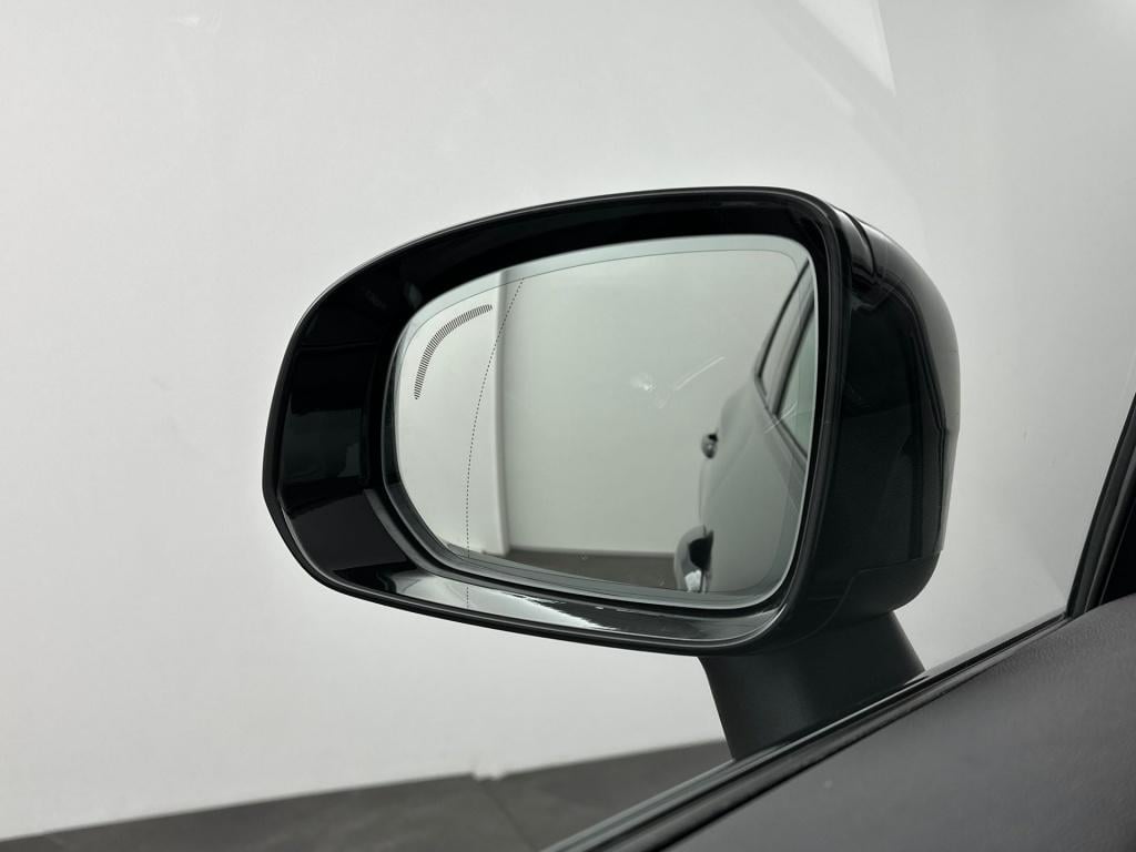 Volvo XC60 t6 398pk recharge ultra dark| luchtvering| 360camera| trekhaak