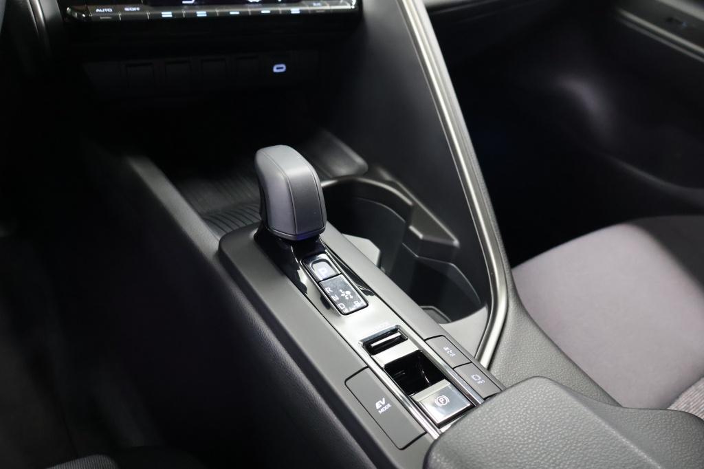 Toyota C-hr 1.8 hybrid 140 active