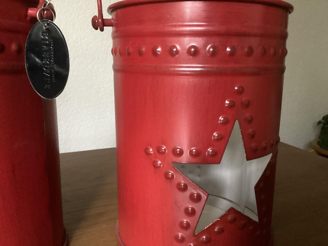 Windlichten Riverdale, rood metaal.